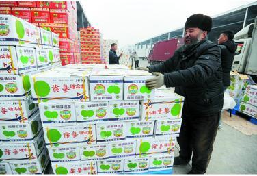 山东省最大果品批发市场:土洋水果销量均走高
